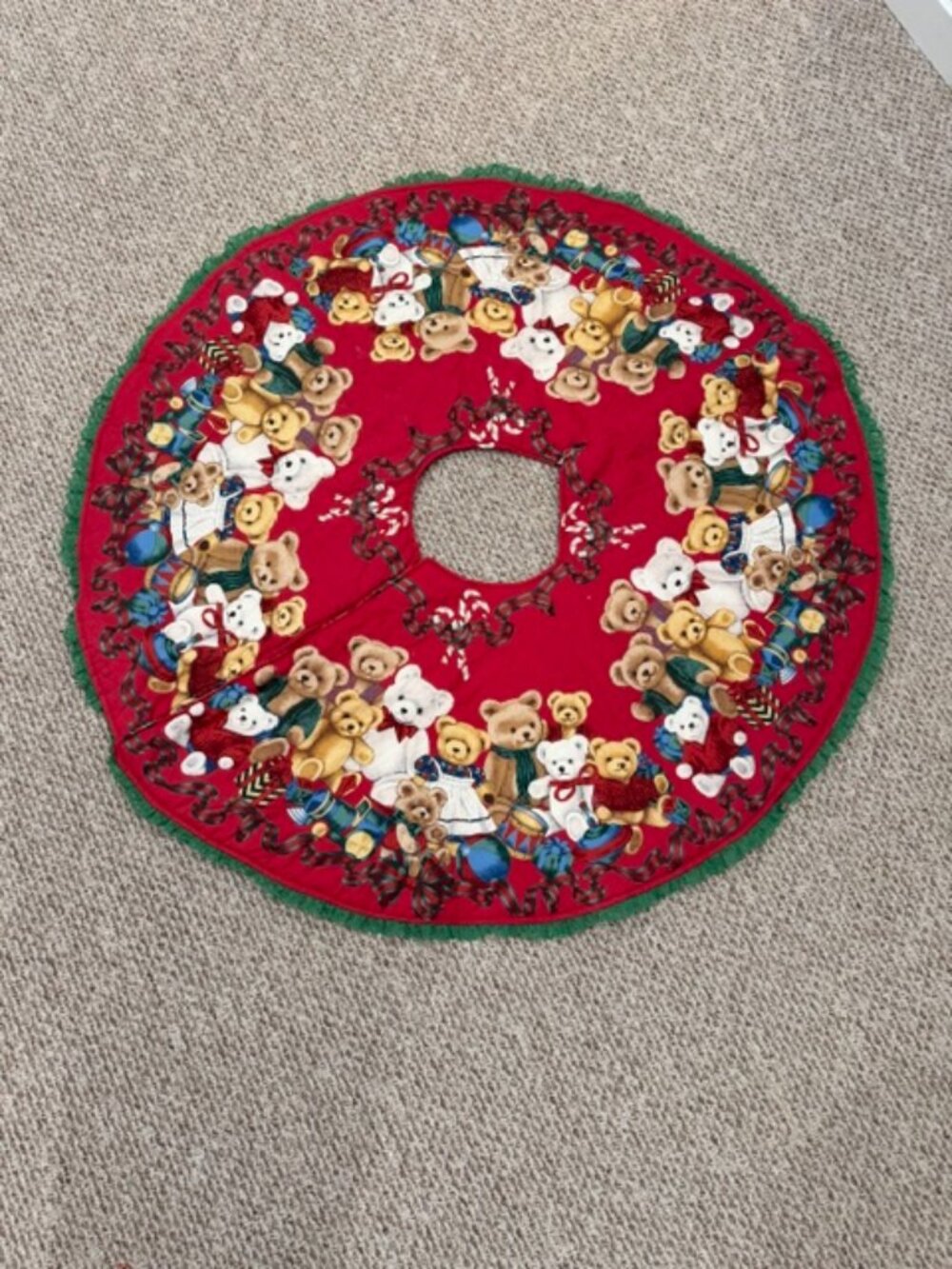 Christmas Tree Skirt Teddy Bears Quilted Reversible Red Green Holiday Vintage